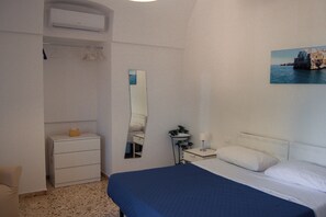 2 Schlafzimmer, Bügeleisen/Bügelbrett, Reisekinderbett, WLAN