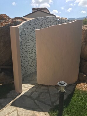 Property grounds - Villa della Pietra, Cala Sinzias, Castiadas (Castiadas)