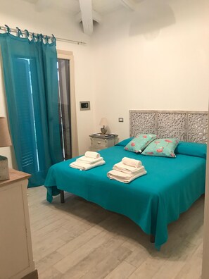 3 dormitorios, tabla de planchar con plancha, wifi y ropa de cama