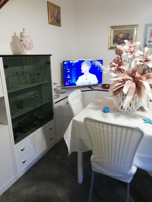 Dining - Freedom apartment (Portovenere)