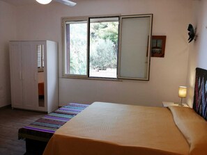 4 Schlafzimmer, Bügeleisen/Bügelbrett, WLAN