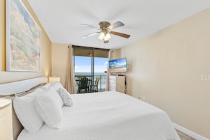 2 habitaciones, decoración personalizada y muebles diferentes