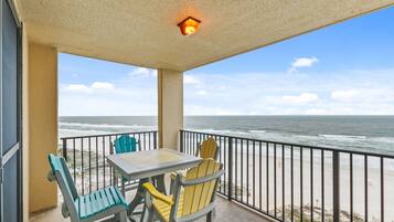 Signature Condo, 2 Bedrooms, Balcony | Terrace/patio