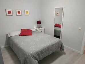 2 chambres, accès au Wi-Fi (inclus), literie fournie