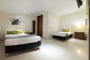 Desk, free WiFi, bed sheets