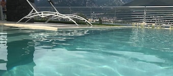 Bellagio Wild Flowers Villa Mimosa