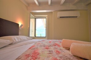 5 bedrooms, iron/ironing board, travel crib, free WiFi