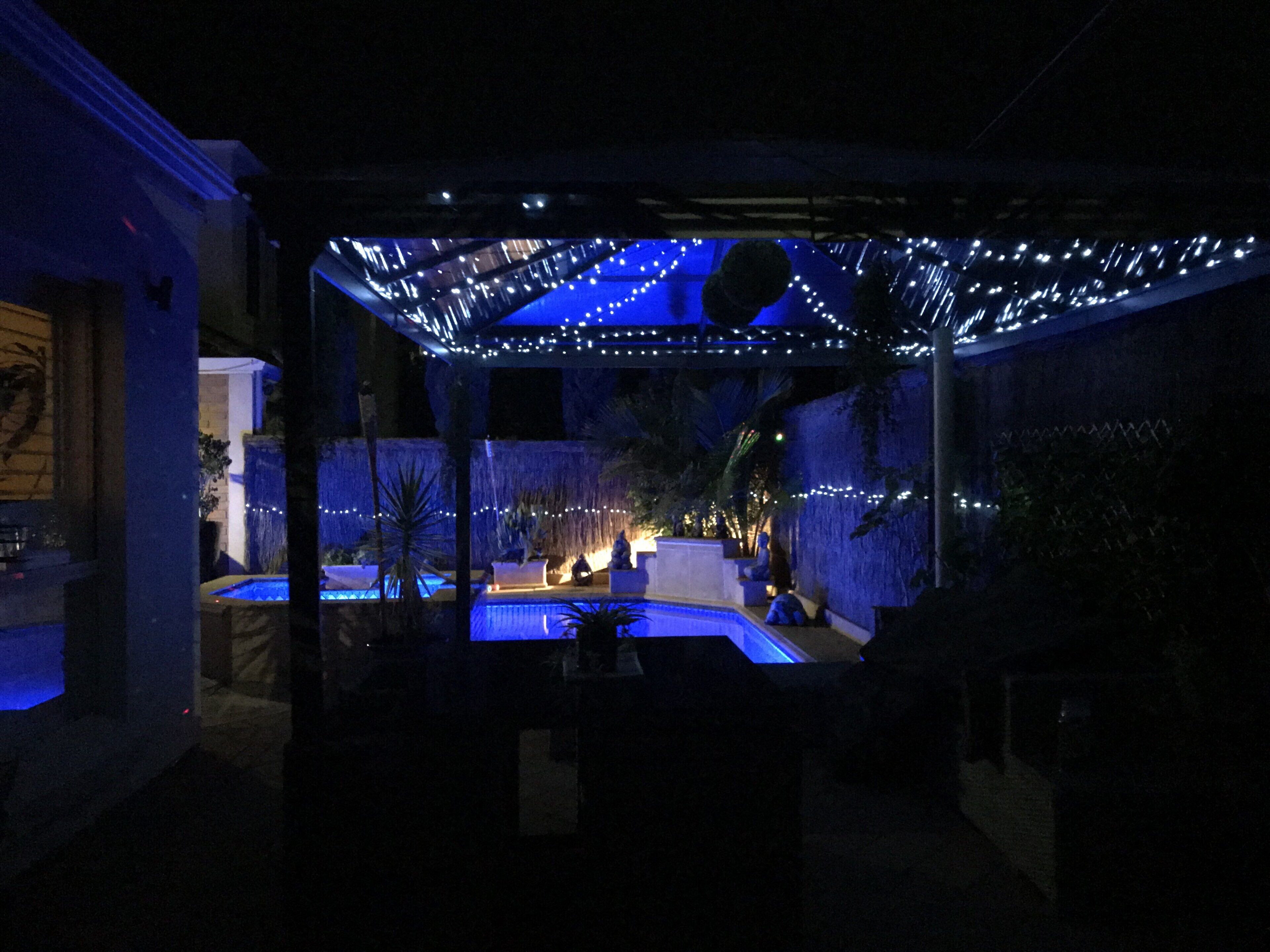 Easy stay Beachside Hove Executive spacious duplex home . Outside heated spa — image 7