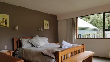 Premium Double Room, Garden View | Iron/ironing board, free WiFi, bed sheets