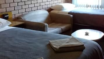 Classic Δίκλινο Δωμάτιο (Twin) | Κλινοσκεπάσματα υψηλής ποιότητας, κρεβάτια με ανώστρωμα