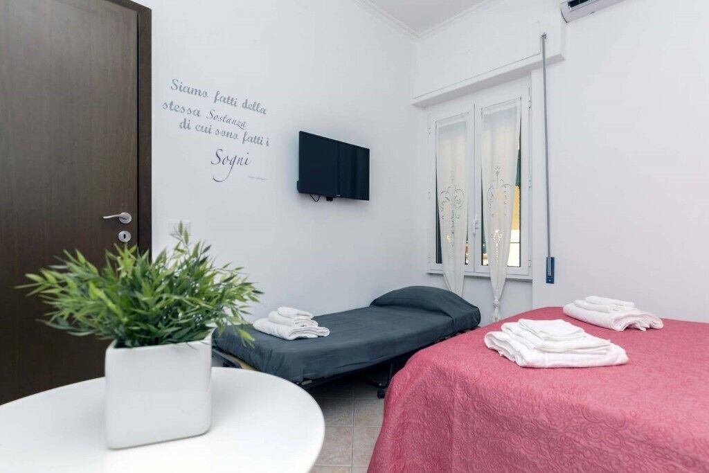 1 chambre, fer et planche à repasser, Wi-Fi, draps fournis