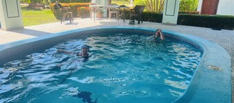 ホンジュラスの複雑な海岸のプランテーションのビーチハウス