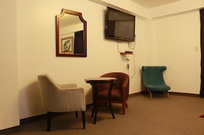 Television - Gran Hotel Villa del Sur (San Vicente de Cañete)