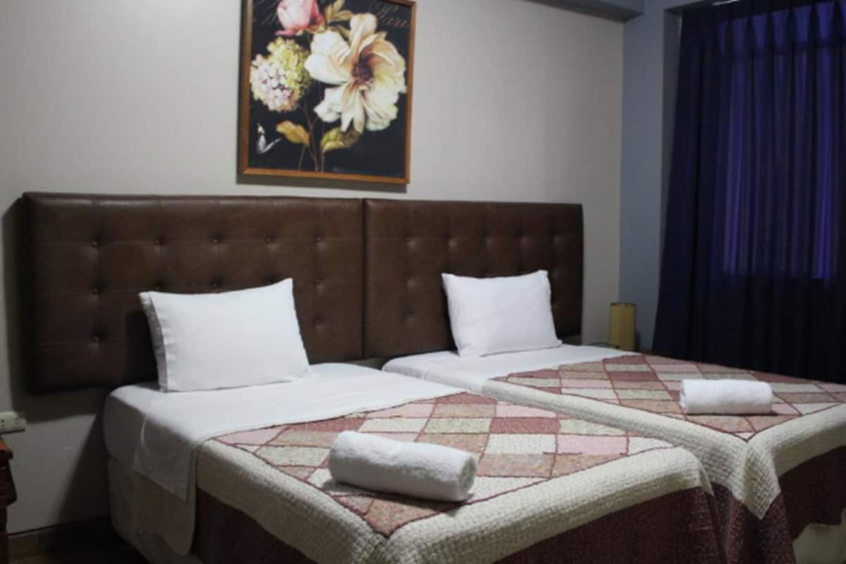 Quarto família | Wi-Fi de cortesia, roupa de cama