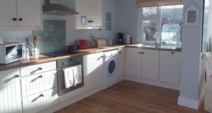 CEDAR COTTAGE Luxurious & secluded 4* self catering accommodation Warrenpoint .