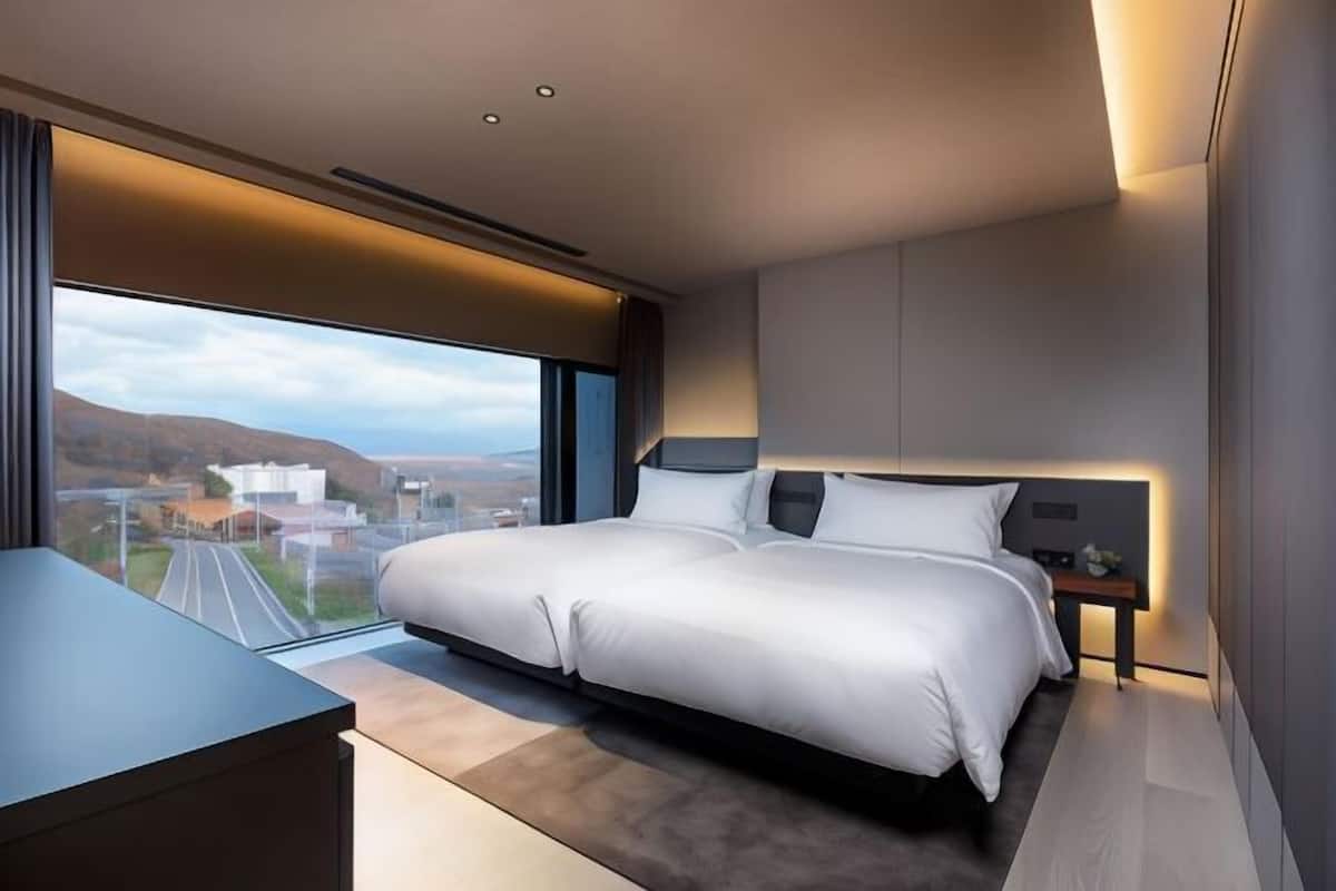 1 bedroom, in-room safe, blackout drapes, soundproofing