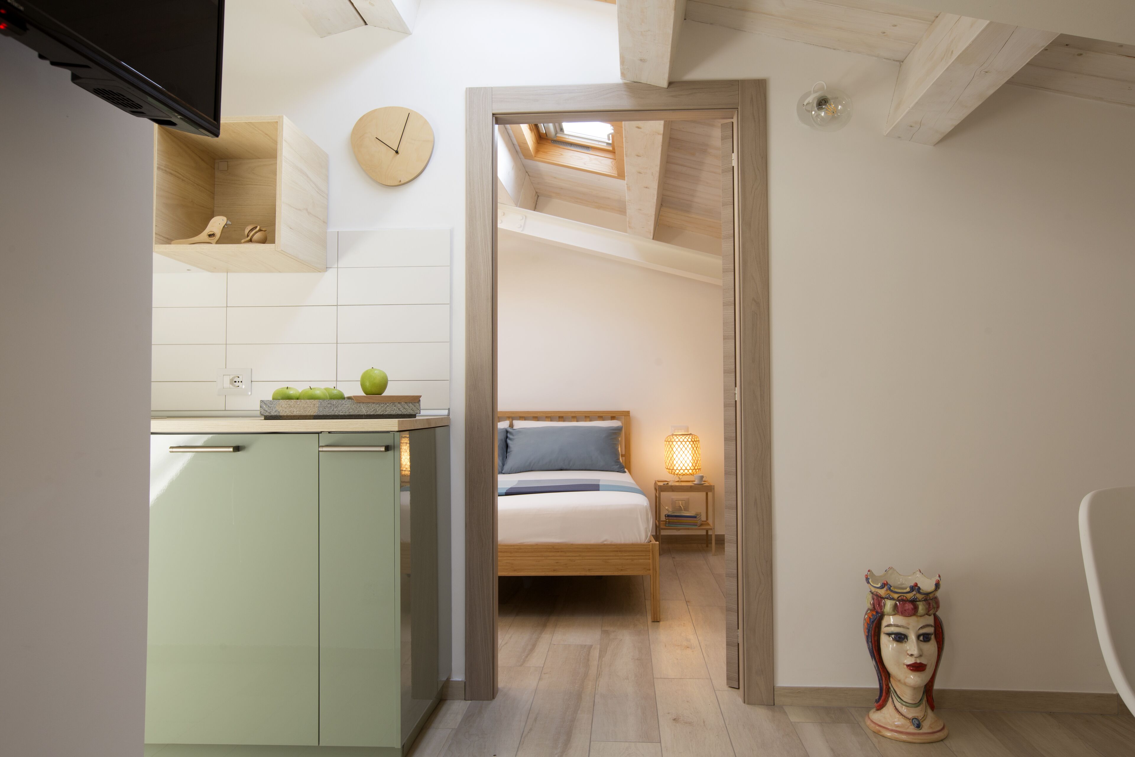 1 Schlafzimmer, Schreibtisch, Bügeleisen/Bügelbrett, Reisekinderbett