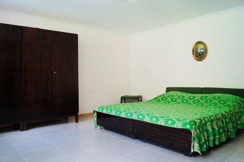 Maison spacieuse et confortable à Tskaltubo