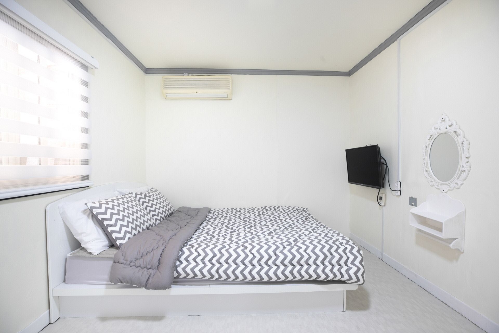 Snow 5 | WiFi (無料)