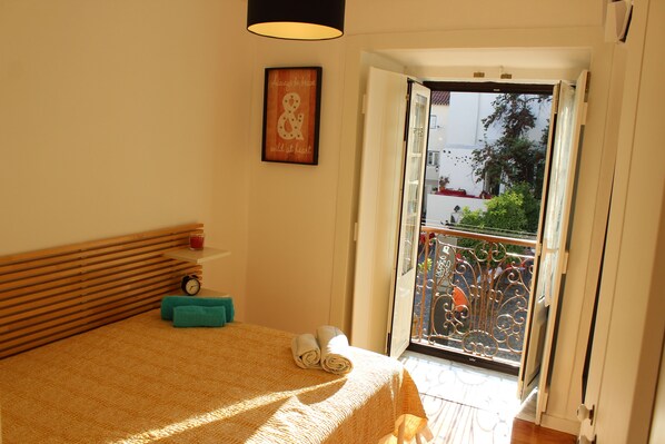 1 bedroom, WiFi, bed sheets