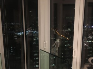 Interior - GRAND SERVICED APARTMENTS***** (Croydon)