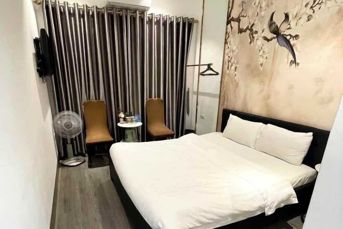 1 Schlafzimmer, Minibar, Schreibtisch, Verdunkelungsvorhänge