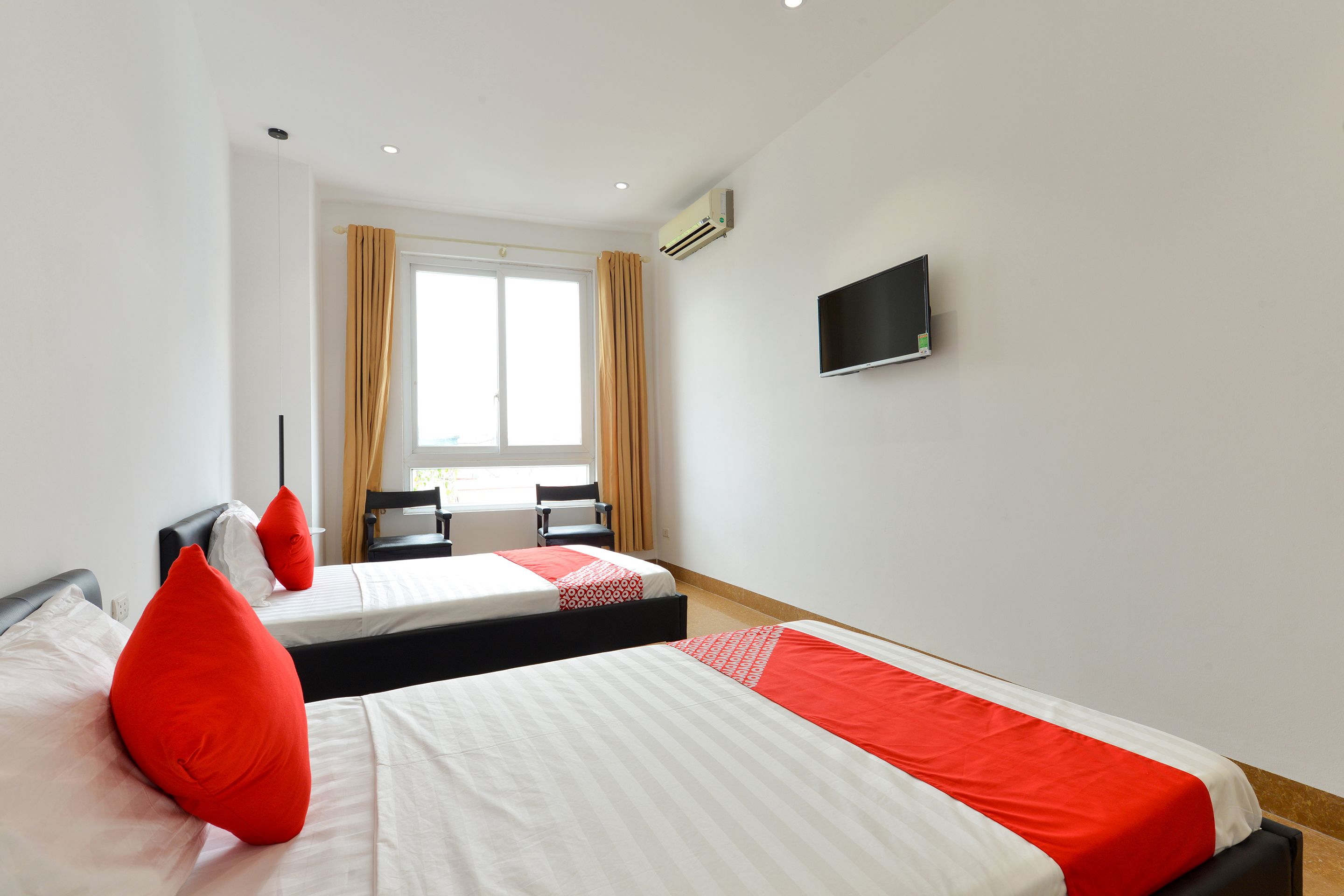 Photo - BH Riverside Hotel