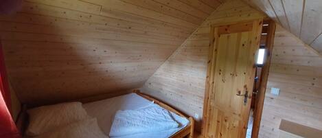 2 chambres, lit parapluie, Wi-Fi, réveils