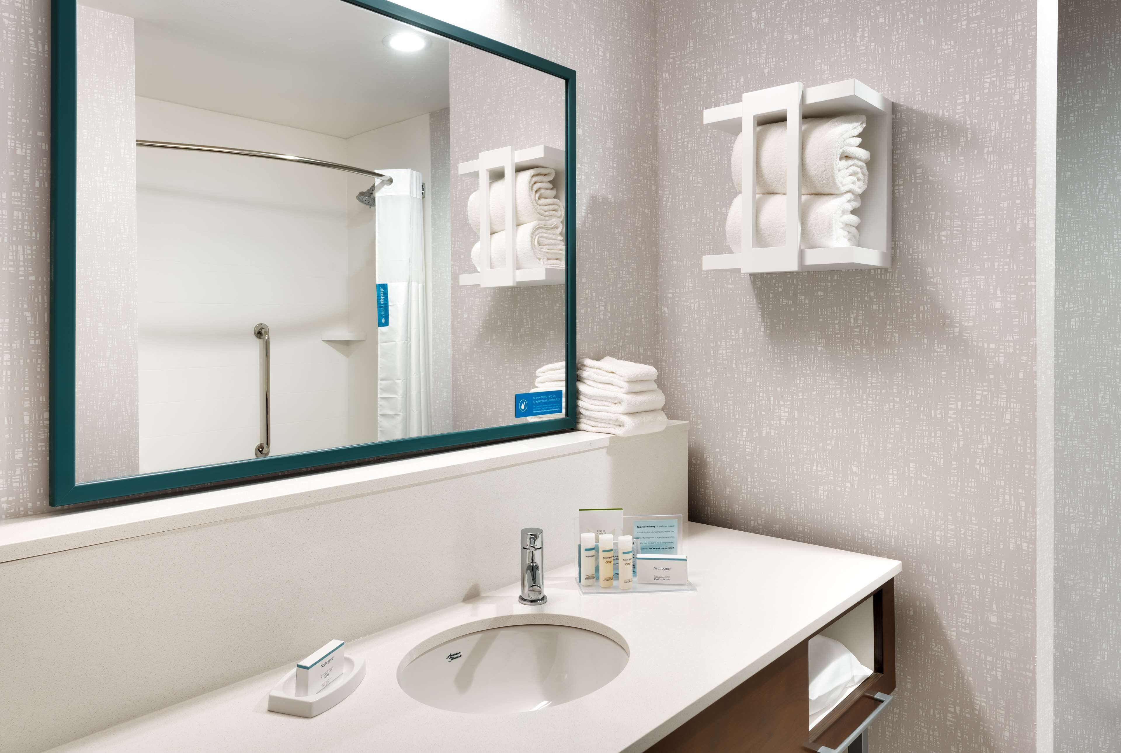 room, 1 king bed | bathroom | designer toiletries, hair dryer, towels