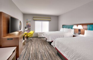 Literie hypoallergénique, coffres-forts dans les chambres, bureau