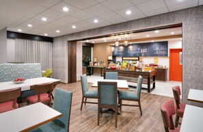 Free daily buffet breakfast - Hampton Inn Draper Salt Lake City Ut (Draper)