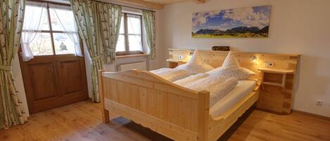1 bedroom, Internet, bed sheets