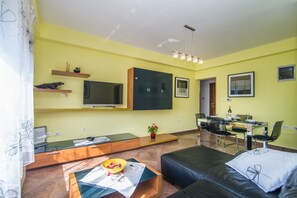 Smart TV, fireplace - Villa Maredi with outdoor summer kitchen (Pula)