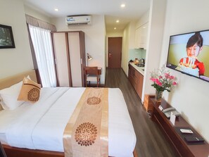 Design Studio, 1 Bedroom | Minibar, in-room safe, desk, free WiFi - Reiwa Inn Apartment (Hanoi)