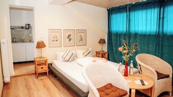 2 bedrooms, Internet, bed sheets