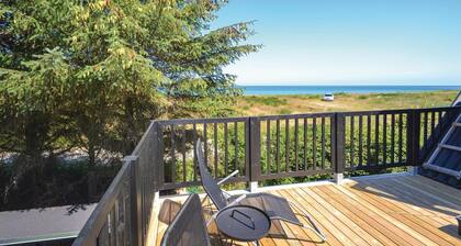 6 bedroom stunning home in Grenaa