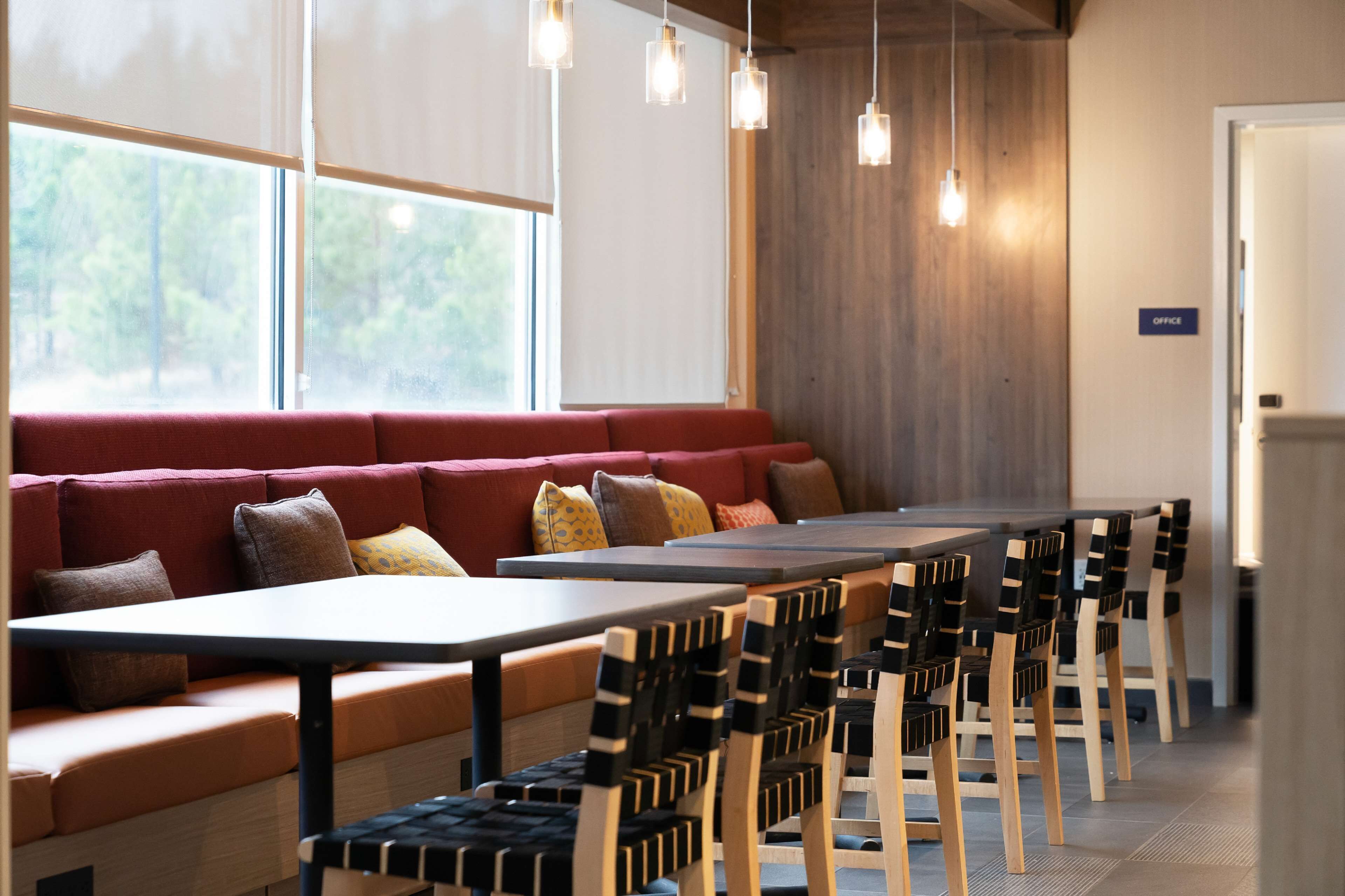 Colazione continentale inclusa, servita tutte le mattine 