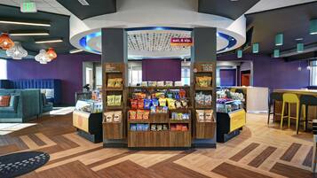 Snack bar