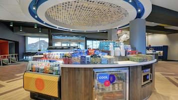 Snack bar