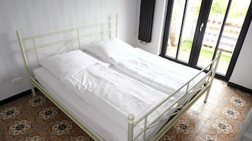 2 Schlafzimmer, Reisekinderbett, WLAN
