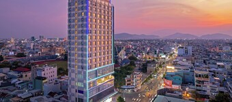 G8 Luxury Hotel Da Nang