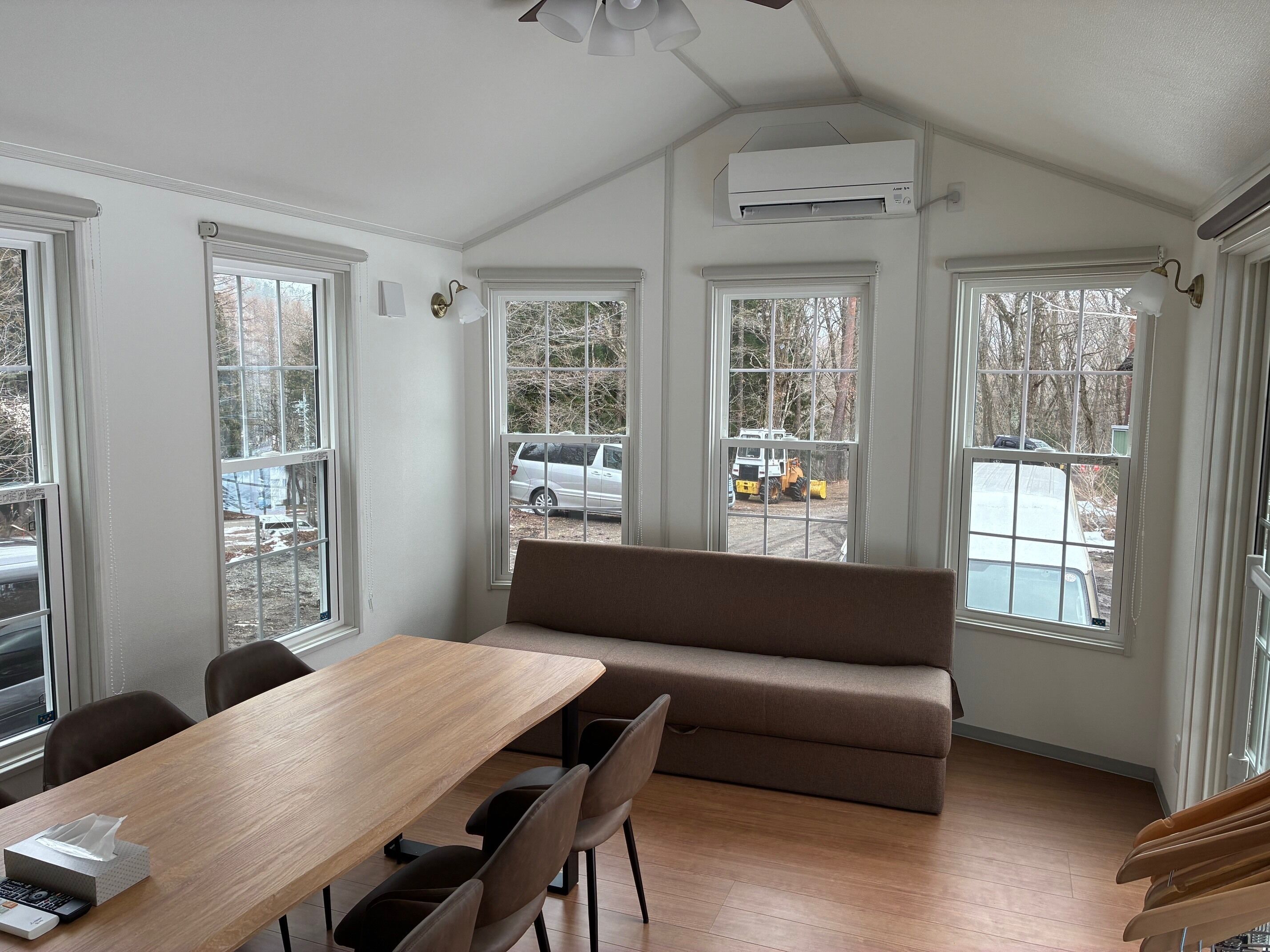 Kabin, Bebas Asap Rokok (D) | Area keluarga | TV layar datar