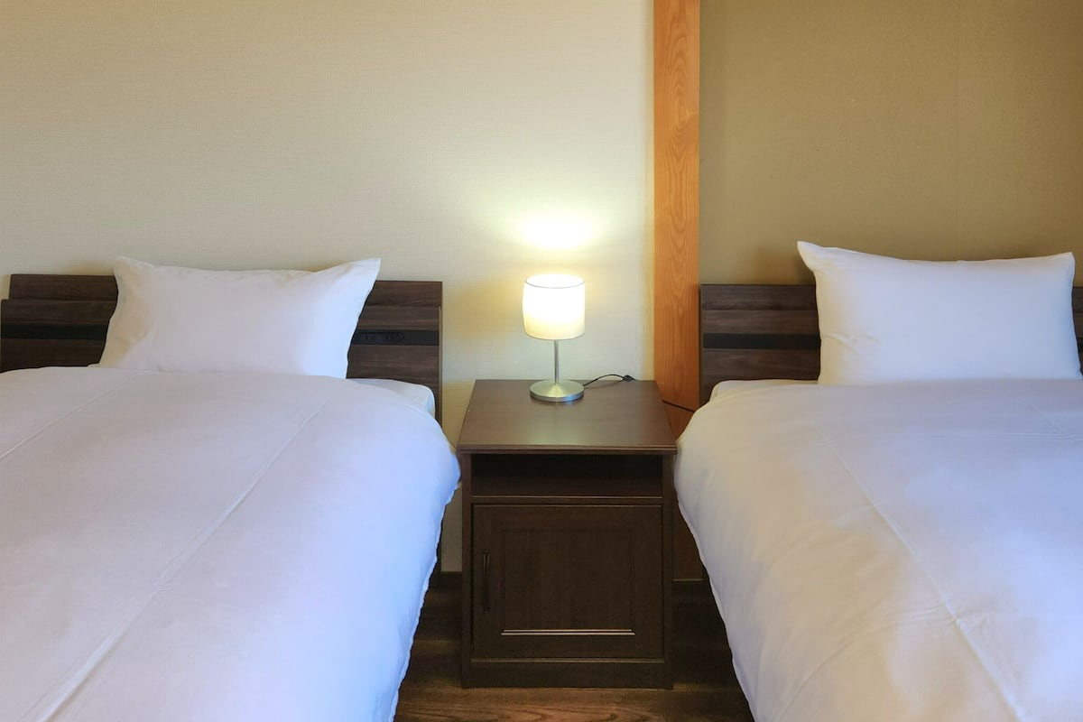 1 bedroom, in-room safe, individually decorated, individually furnished