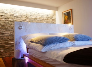 1 habitación, wifi gratis y ropa de cama