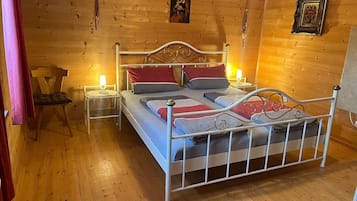 2 bedrooms