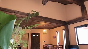 Interior - Elias Garden (Ichinomiya)