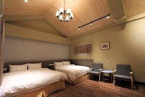 Grand Twin Room, 1 Double Bed and 1 Queen Bed | Premium bedding, down comforters, minibar, desk - Kinmen Yu Yuan (Jincheng)