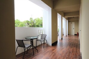 Hallway - Kinmen Yu Yuan (Jincheng)