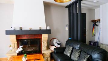 TV connectée, cheminée