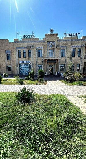 Front of property - Hotel UMAR (Khiva)